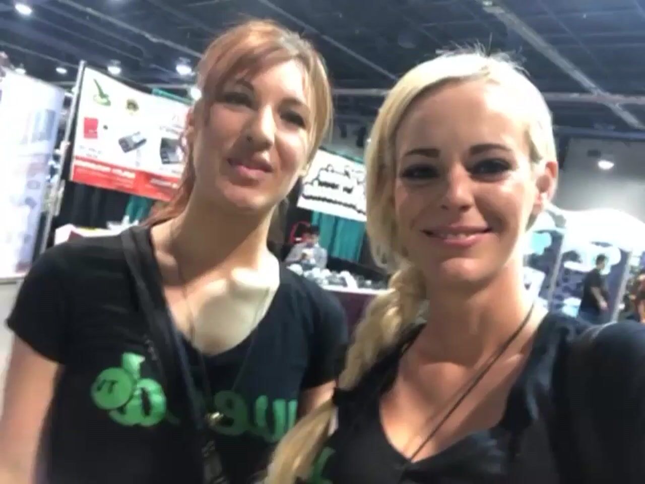 Ali and Kelly stop to Go Live with Kava Chocolates!
