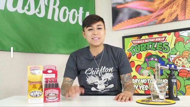 How to Smoke Weed with Fruit!, Smokus Focus Review - Motavated Mondaze Ep. 1