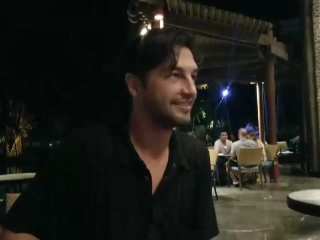 CEO Mark Bradley talks with Kenny Jesus at Anarchapulco 2018