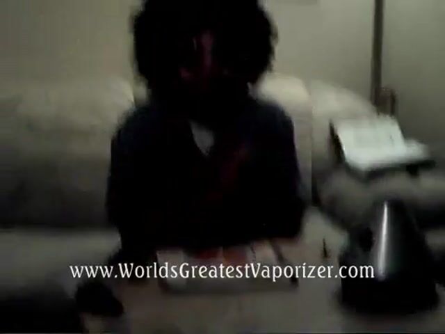 Smoking Volcano Vaporizer Tutorial - Master Bong