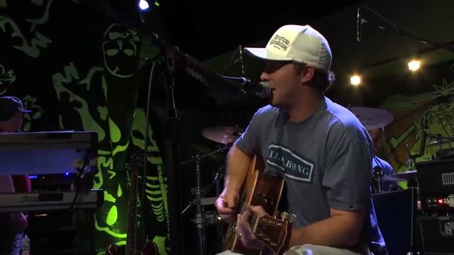 Ain't Got a Lot of Money - Slightly Stoopid