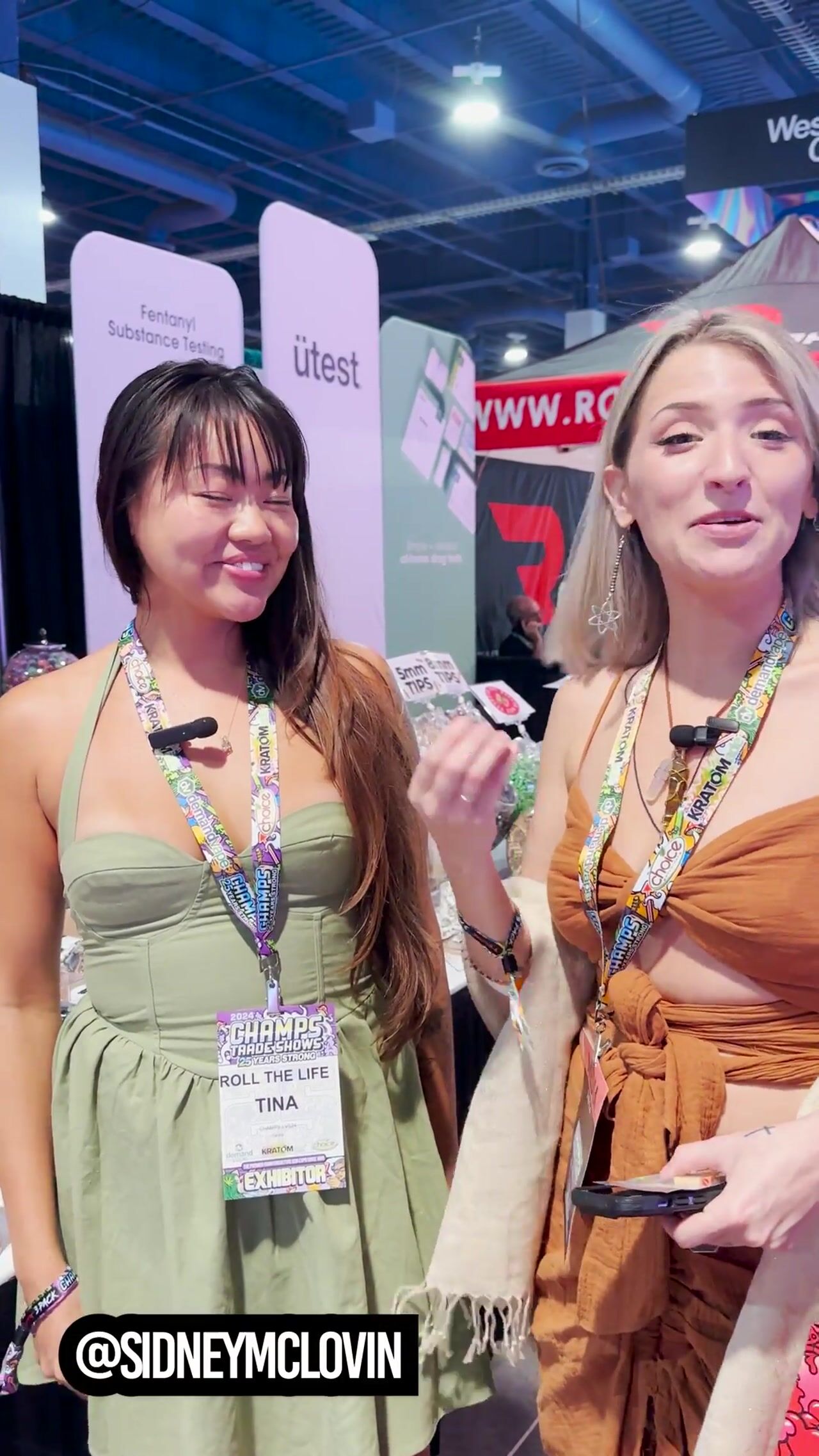 Organic Tina's Tips: Sidney stops at Tina's Roll the Life Booth at Champs