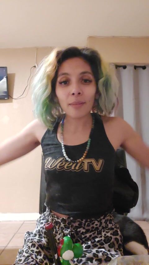 First smoking video on here
