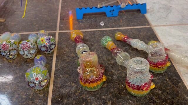 Glass Artist Dina was busy at the Jerome Baker Dream Factory