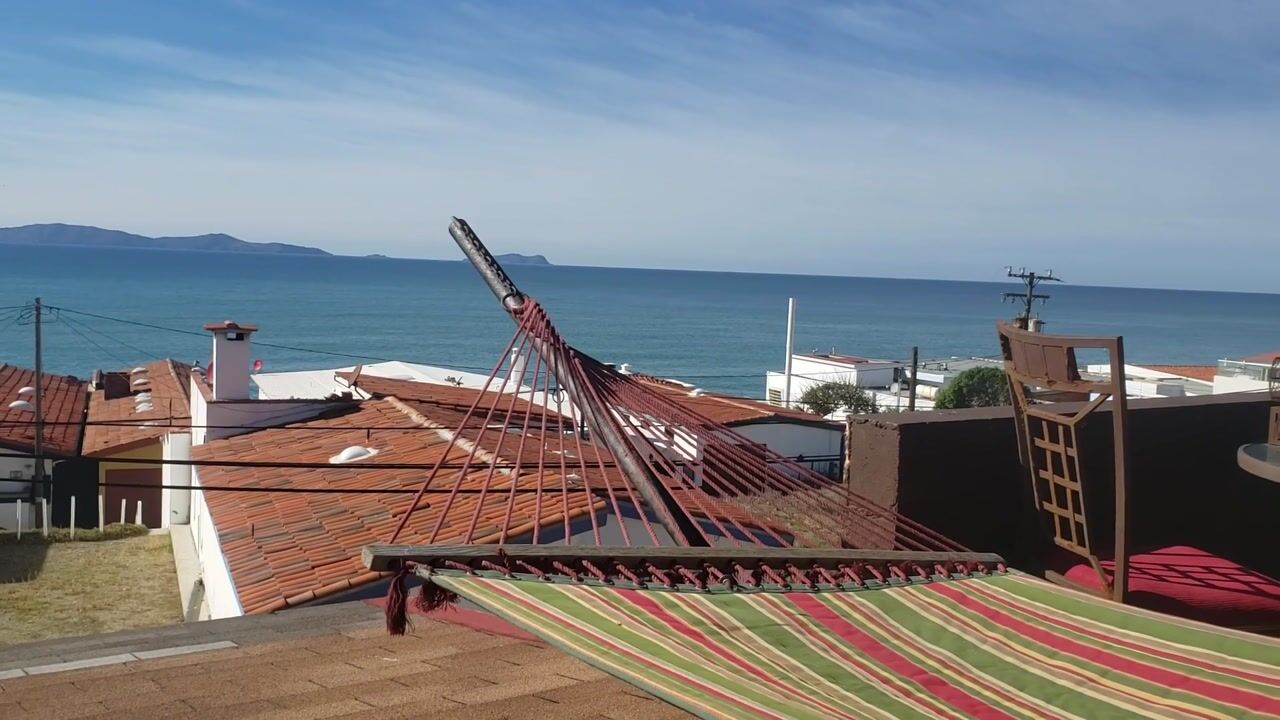 15 Seconds of Mindfulness: Oceanview Rooftop