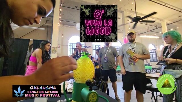 Pineapple Cake - Pineapple Upside Down Bong Hits by Fika at the Oklahoma Cannabis Awards Music Festival