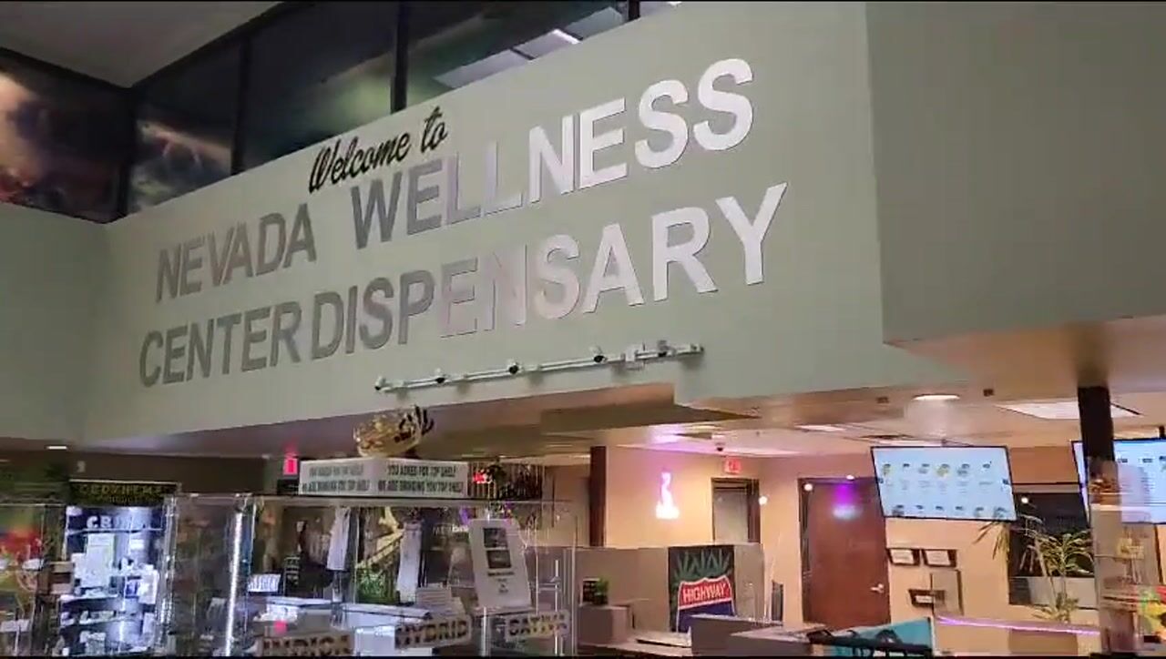 Frank Hawkins owner of Nevada Wellness Center meets Parkinson patient