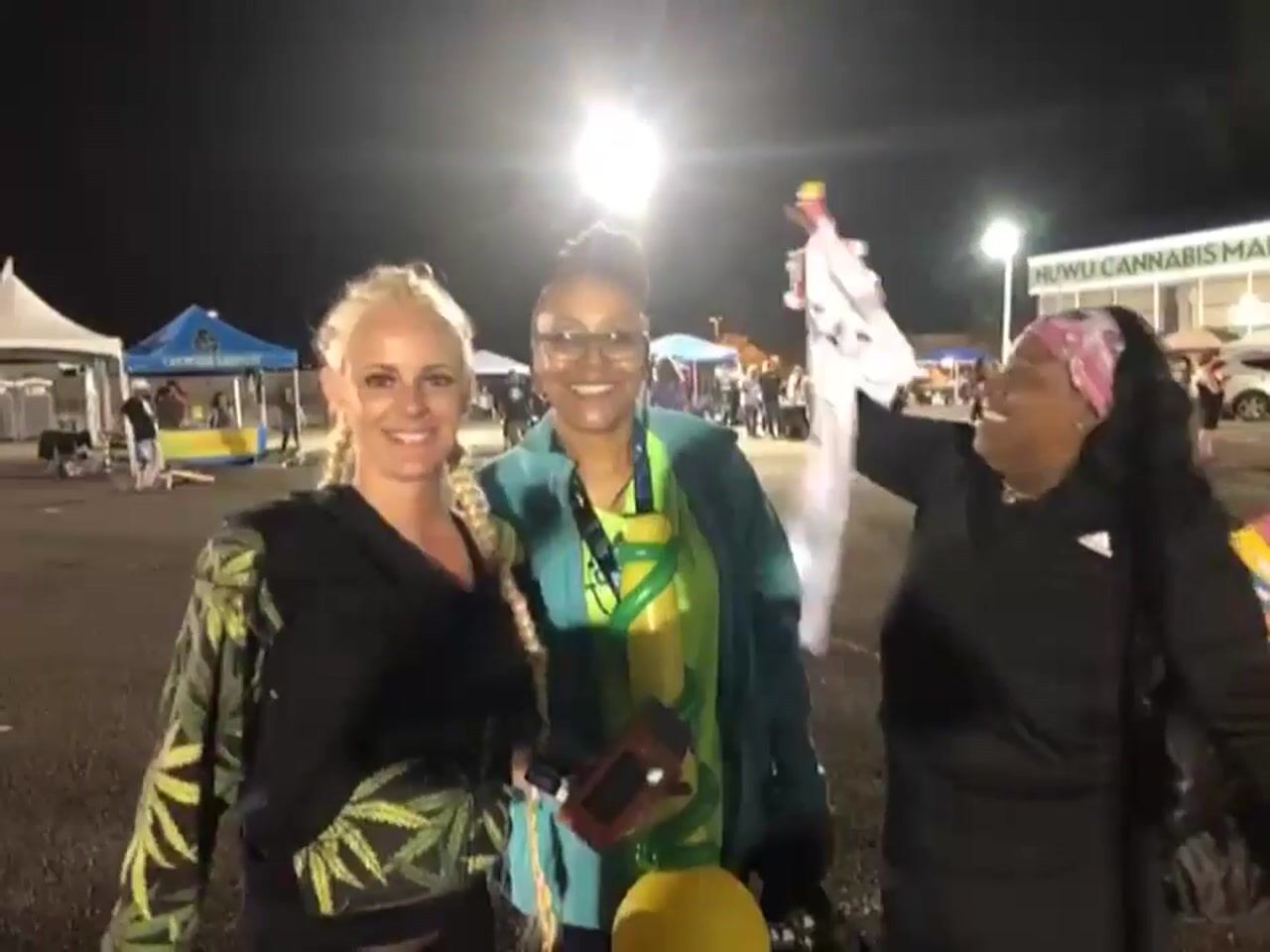 Miss WeedTV Ali Morris give away the Vape Prize!
