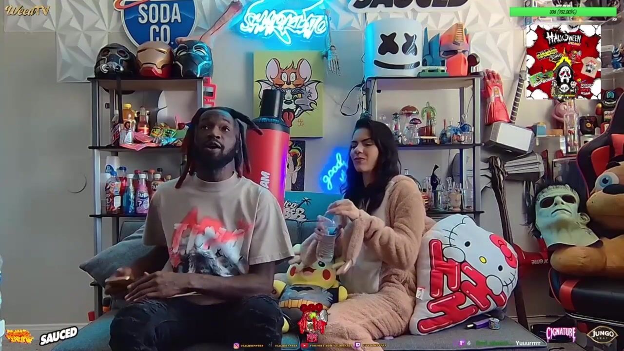 Lil MopTop and Hunidabs check out Kashmir's Party in a Box